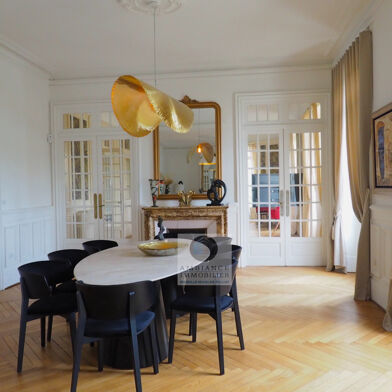 Appartement 11 pièces 920000 €