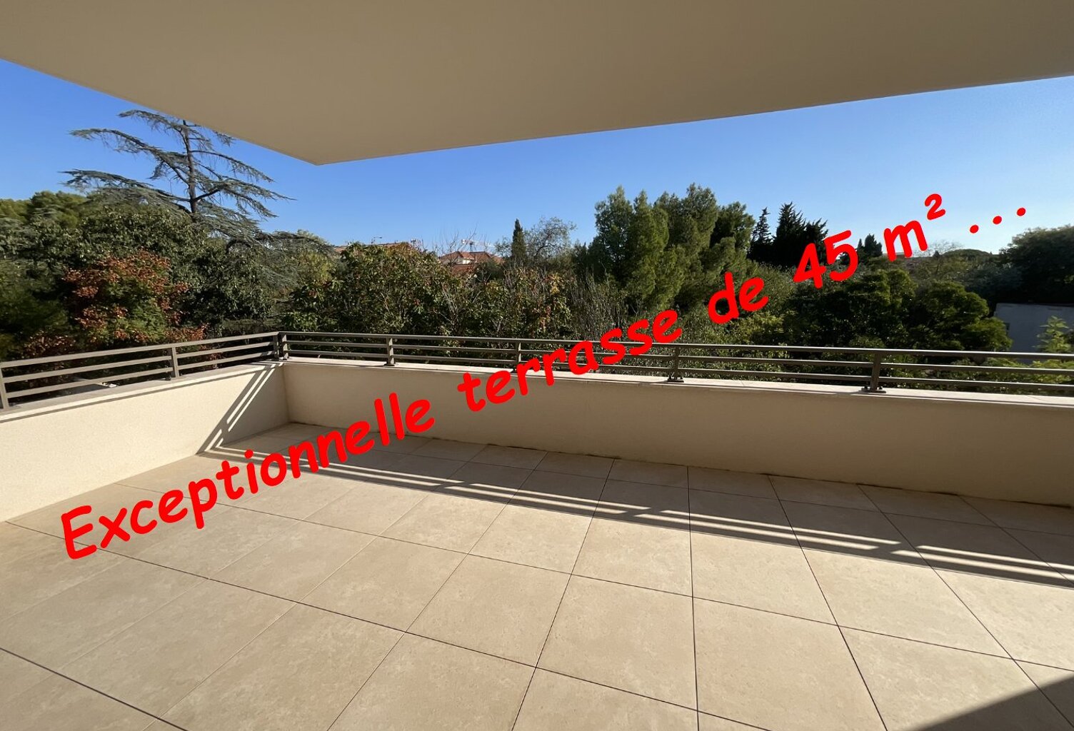 Appartement — photo 1