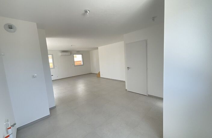 Villa — photo 5