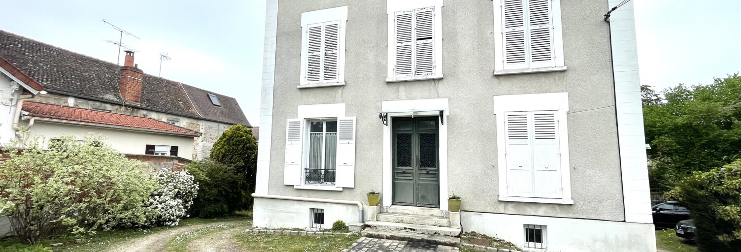Immeuble  250 m² à vendre à Corbeil-Essonnes (91100)