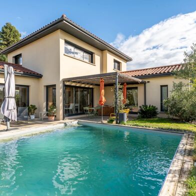 Maison 5 pièces 725000 €