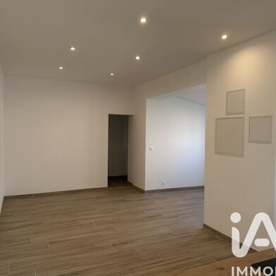 Maison 3 pièces 210000 €