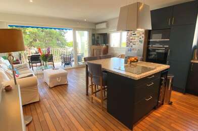 Appartement 3 pièces 376920 €