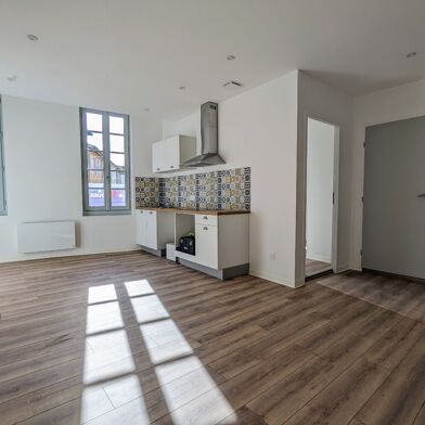 Appartement 3 pièces 642 €