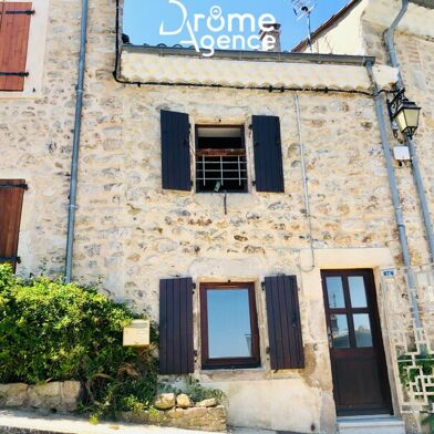 Maison 1 pièces 530 €