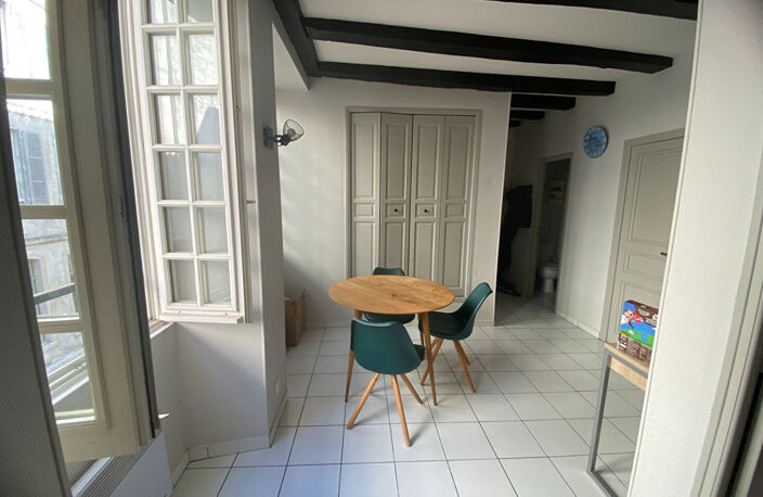 A VENDRE APPARTEMENT D'ENVIRON 28 M2 — photo 3