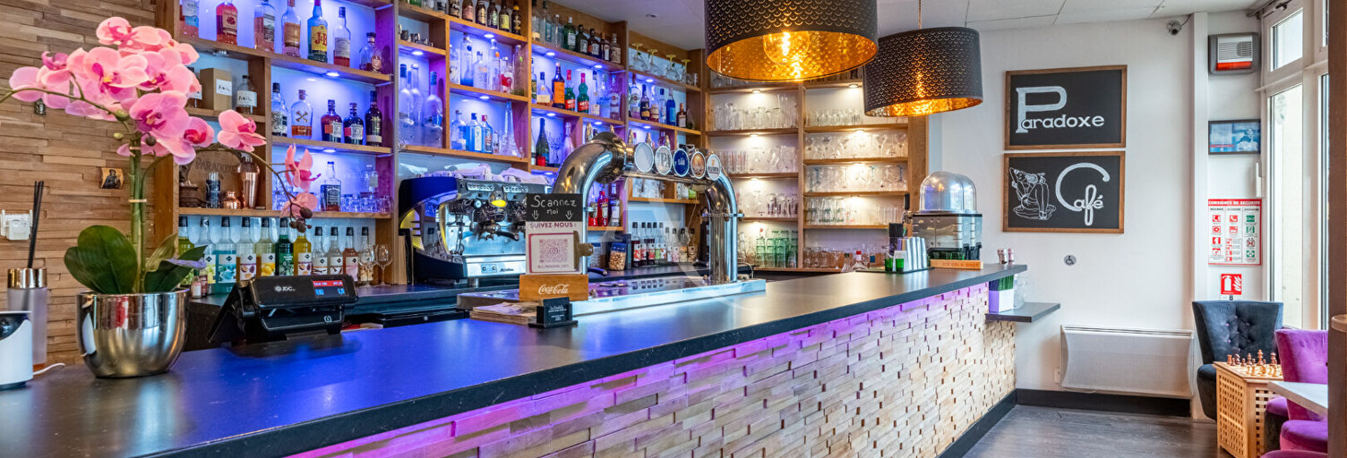 Commerce  306 m² à vendre à Pontoise (95000)