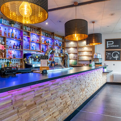 Commerce  150000 €