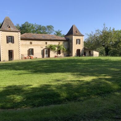 Maison 15 pièces 380000 €