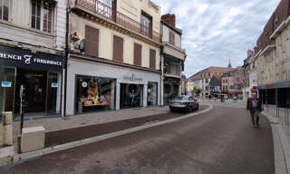 Commerce  33 m² à louer à Auxerre (89000)