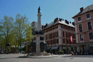 Commerce  1200000 €