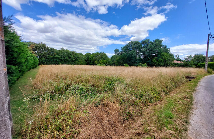 COMPROMIS - VENTE EN COURS - Albi Sud secteur 'école des Mines' Terrain Constructible 4279 m2 — photo 2