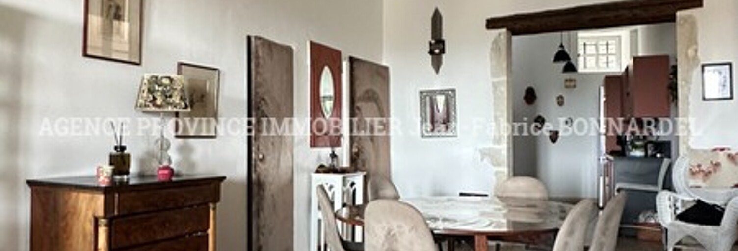 Appartement 5 Pièces 160 m² à vendre à Grignan (26230)