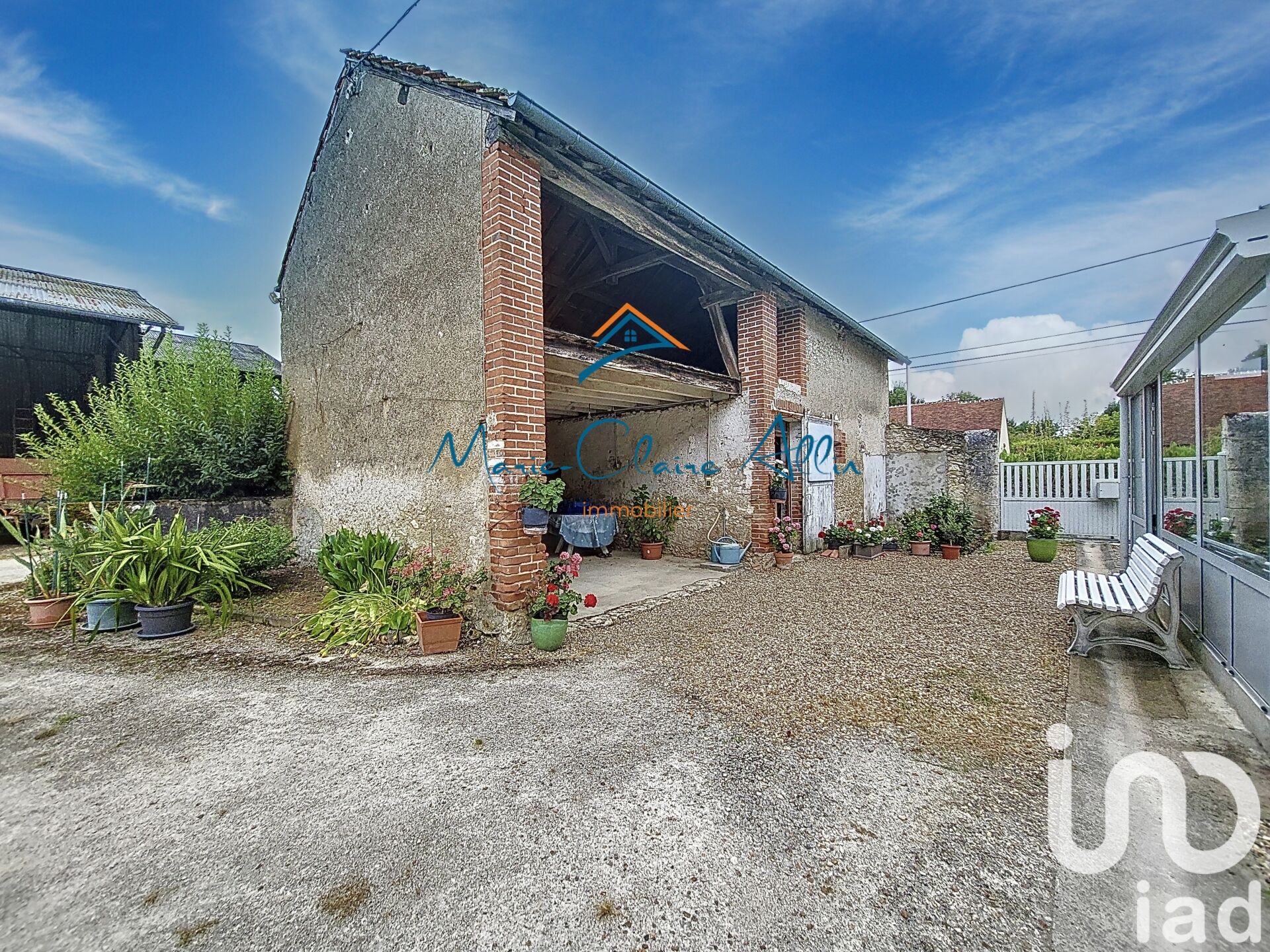 Huisseau-Sur-Cosson - 103m² - 4p. - 2ch.