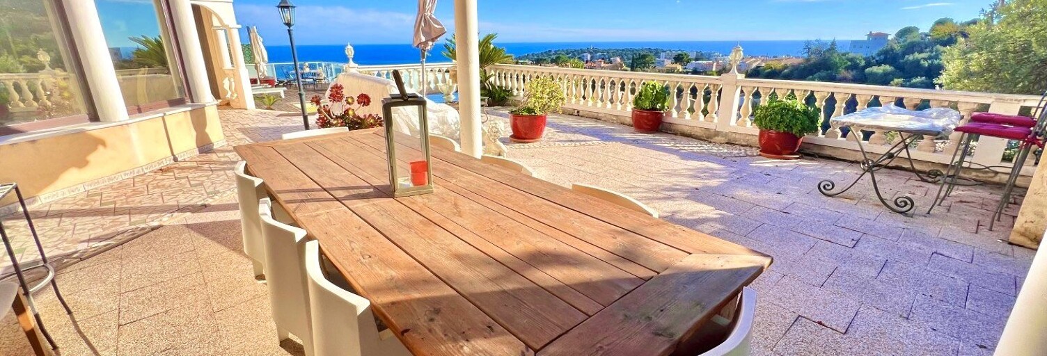 Maison 5 Pièces 185 m² à vendre à Roquebrune-Cap-Martin (06190)