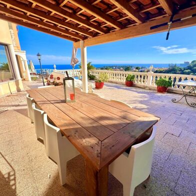 Maison 5 pièces 1560000 €