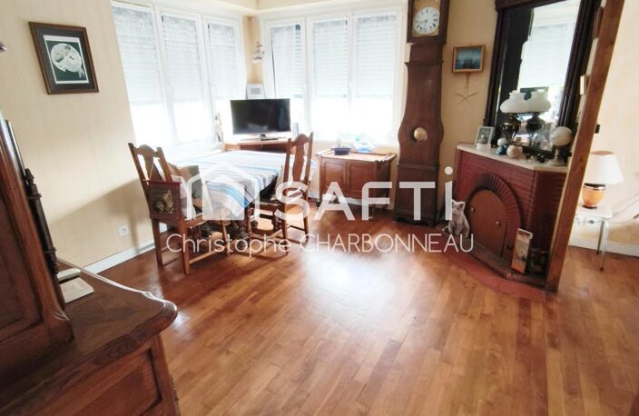 ENSEMBLE IMMOBILIER DE 2 MAISONS A BONNEMAIN — photo 3