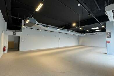 Commerce  2751 €