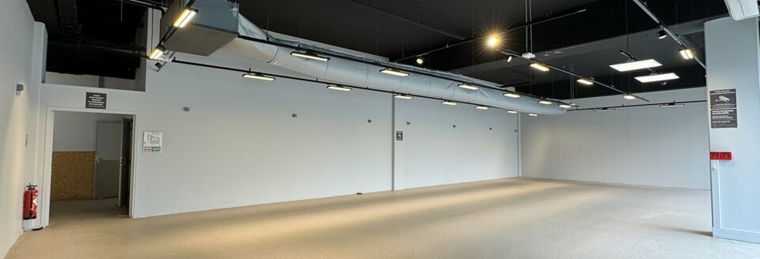 Commerce  253 m² à louer à Veigné (37250)