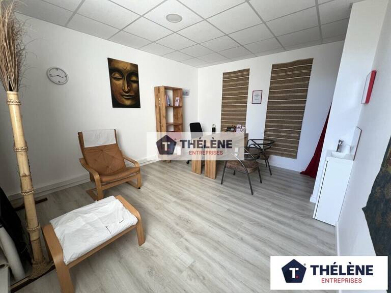 BUREAUX à VENDRE — photo 1
