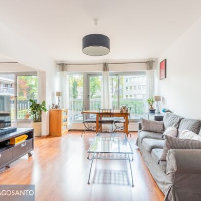 Appartement 4 pièces 215000 €