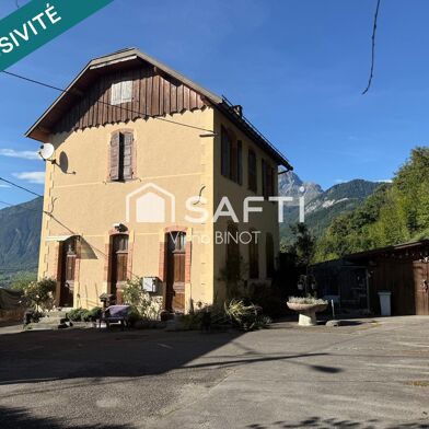Maison 4 pièces 262000 €