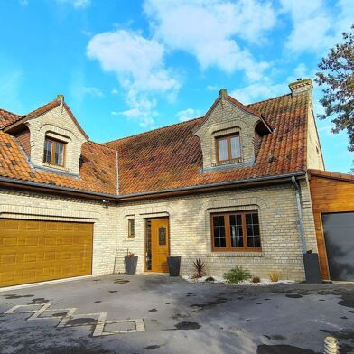 Maison 8 pièces 422700 €