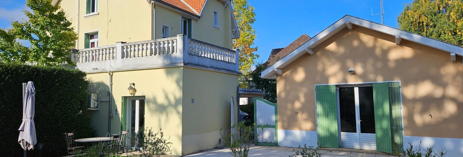 Maison 9 Pièces 220 m² à vendre à Puy-Guillaume (63290)