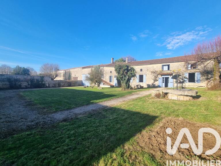 Vente Maison de campagne 19 pièces — photo 1