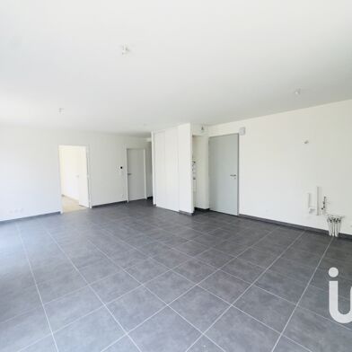 Appartement 4 pièces 239000 €