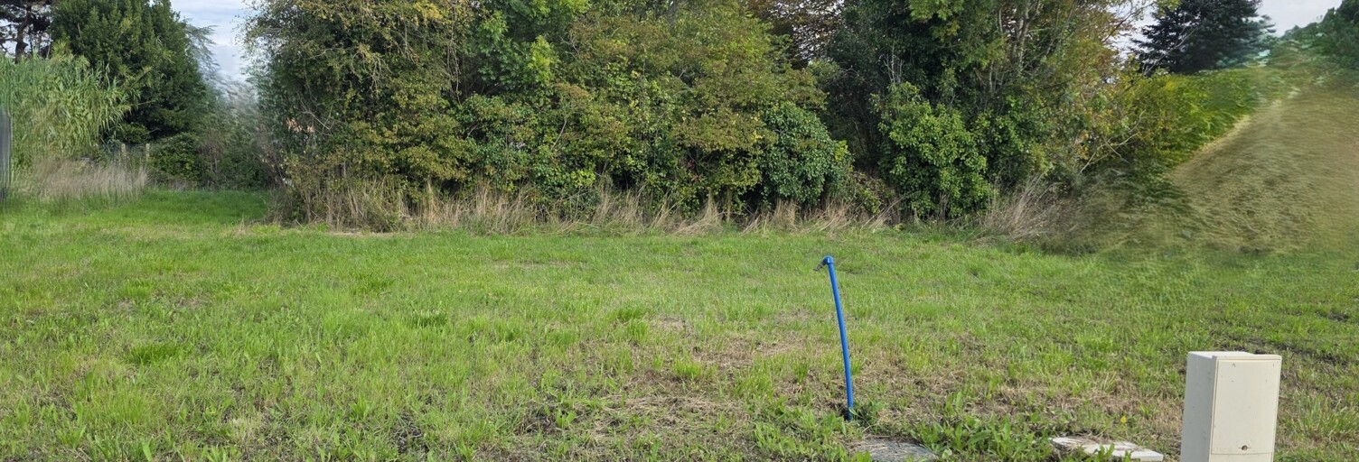 Terrain  377 m² à vendre à Saint-Just-Luzac (17320)