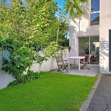 Maison 5 pièces 399000 €