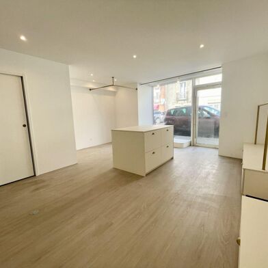 Maison 2 pièces 1250 €