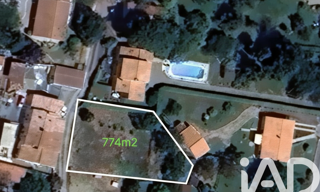 Terrain  774 m² à vendre à Péault (85320)