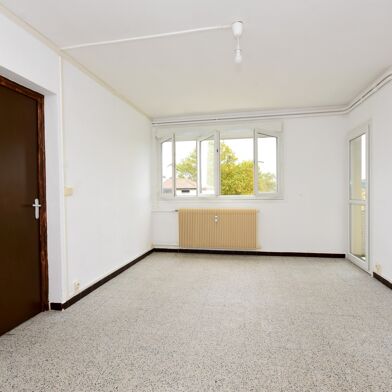 Appartement 4 pièces 138000 €