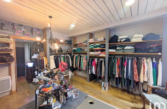 Vente Boutique/Local commercial 75 m&sup2; — photo 2