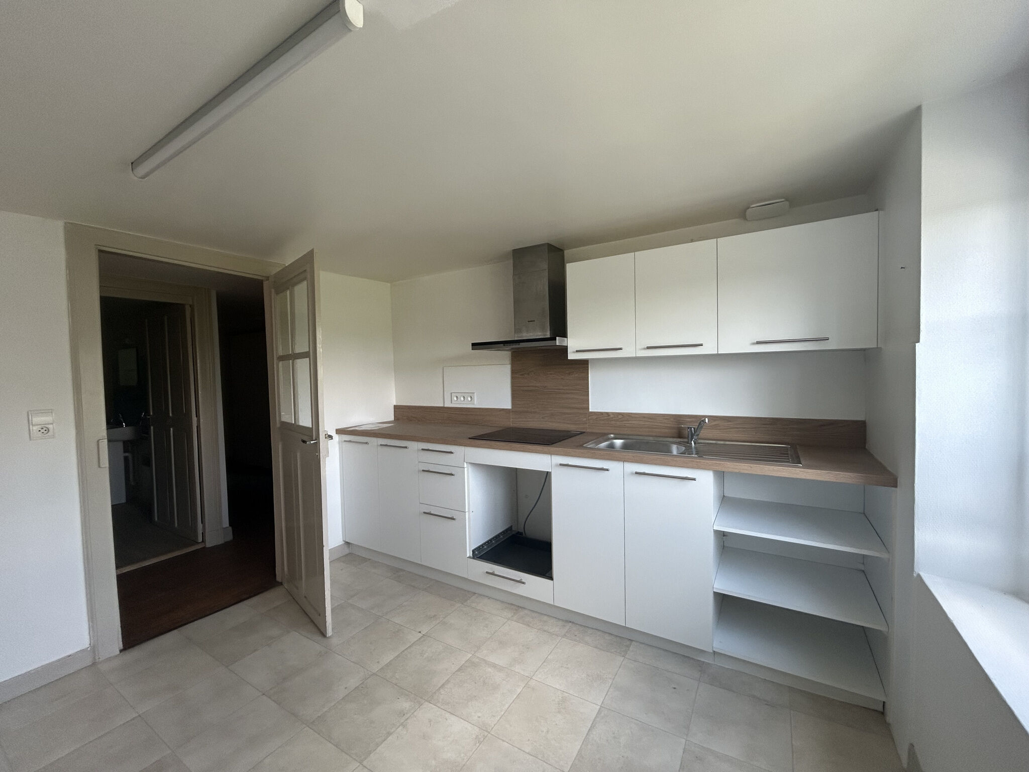 Appartement  T4 à louer Saint-Palais 64120