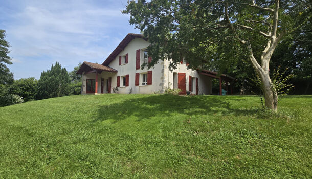 Villa / Maison 4 pièces  à louer Amendeuix-Oneix 64120