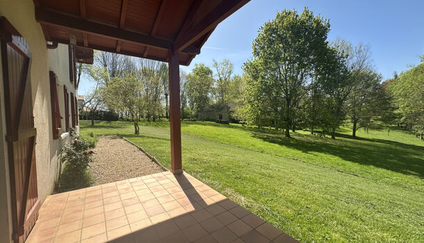 Villa / Maison 4 pièces  à louer Amendeuix-Oneix 64120