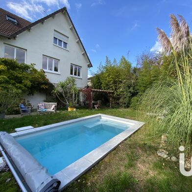 Maison 6 pièces 499000 €
