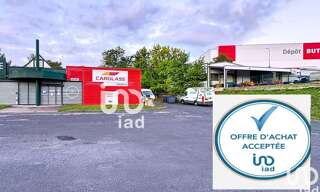 Commerce  180 m² à vendre à Millau (12100)