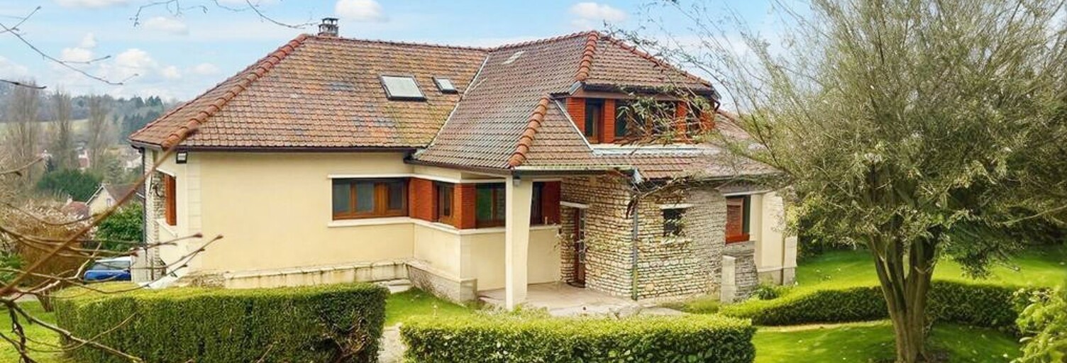 Maison 12 Pièces 250 m² à vendre à Magny-en-Vexin (95420)