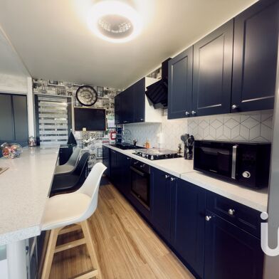 Appartement 3 pièces 174000 €