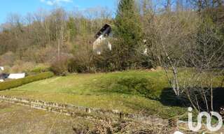 Terrain  699 m² à vendre à Pont-de-Roide-Vermondans (25150)