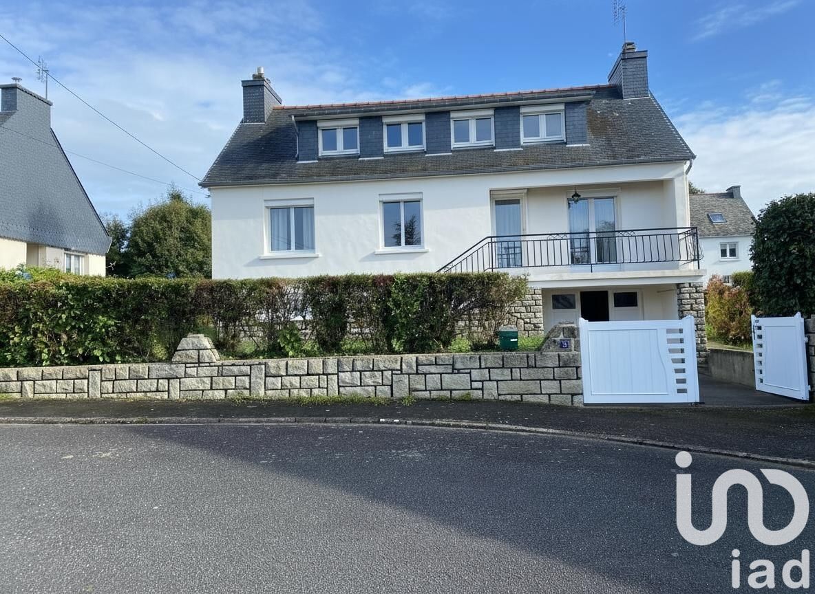 Maison à vendre, 6 pièces, 102 m², Callac
