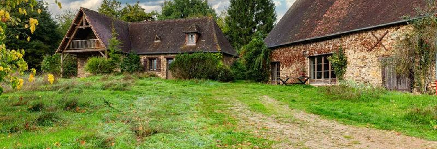 Maison 7 Pièces 300 m² à vendre à Jumilhac-le-Grand (24630)