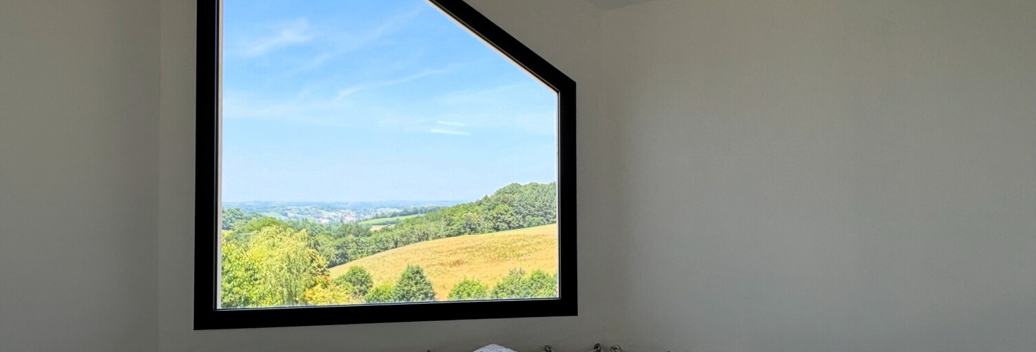 Maison 5 Pièces 131 m² à vendre à Cuqueron (64360)