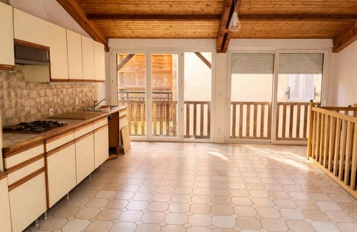 Vente immeuble   Beaulieu-sur-Dordogne (19120) — photo 2