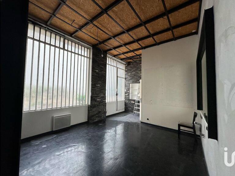Vente Murs commerciaux 71 m&sup2; — photo 1