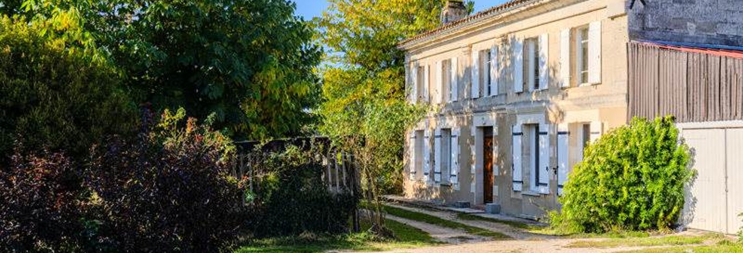 Maison 5 Pièces 118 m² à vendre à Les Peintures (33230)